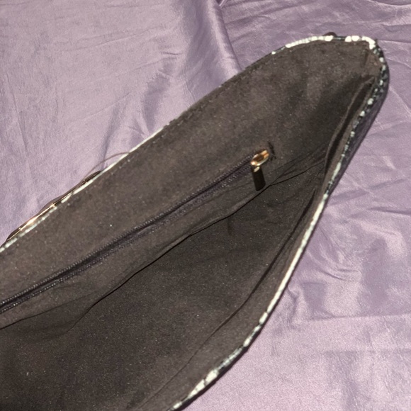 Women’s Snakeskin Clutch - Picture 3 of 3